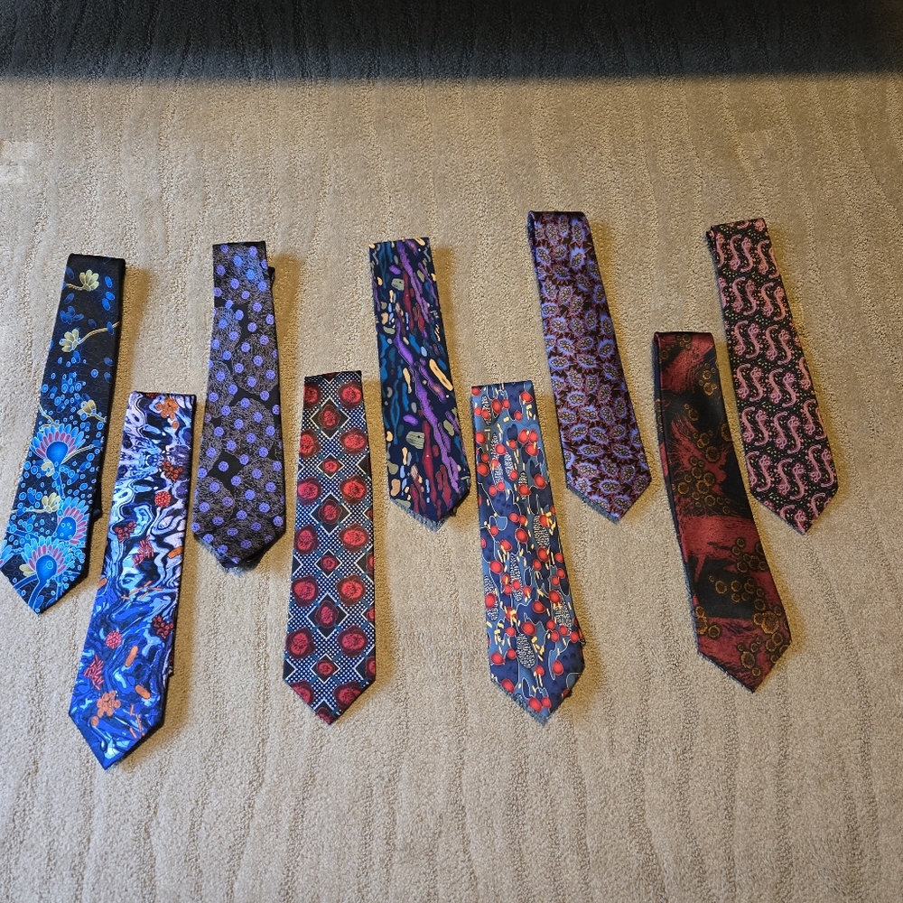 Men's neckties